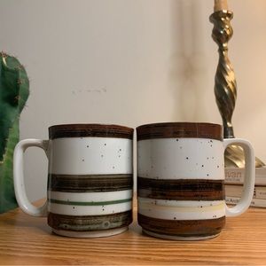 Vintage Stoneware Speckled Cup Set